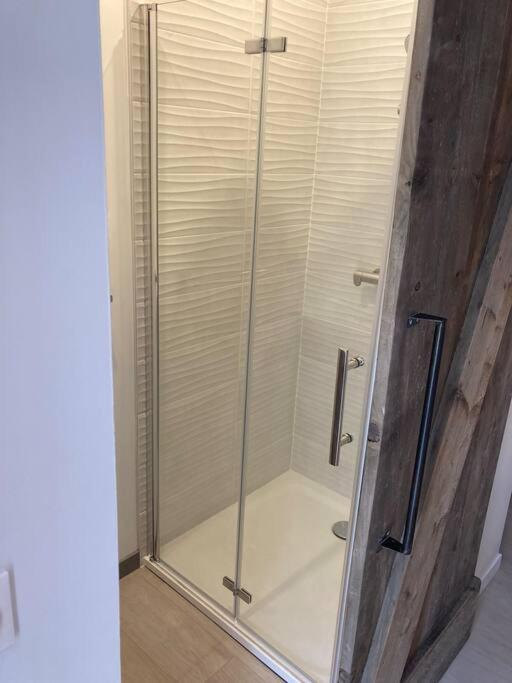 Appartement Centre Ville Quimper Avec Terrasse מראה חיצוני תמונה
